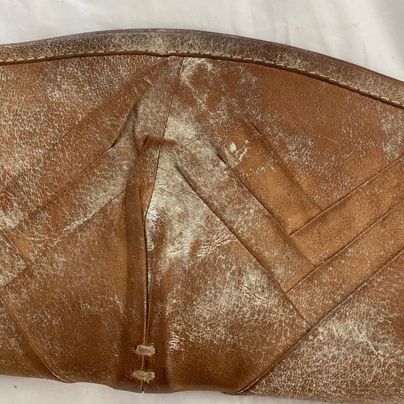 Margaret O’Leary leather ombré clutch - Picture 2 of 6